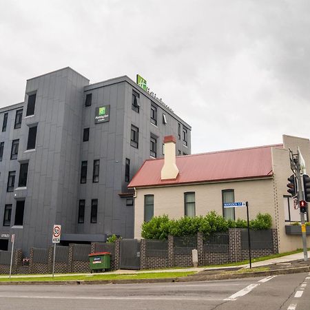 Holiday Inn & Suites - Parramatta Marsden Street By Ihg Sydney Eksteriør billede