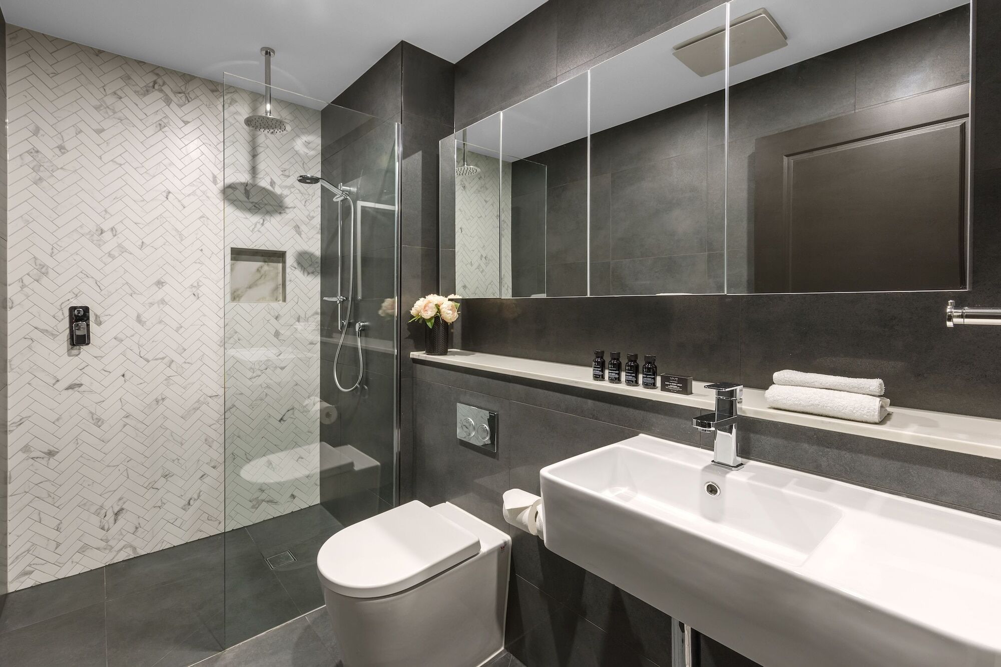 Holiday Inn & Suites - Parramatta Marsden Street By Ihg Sydney Eksteriør billede